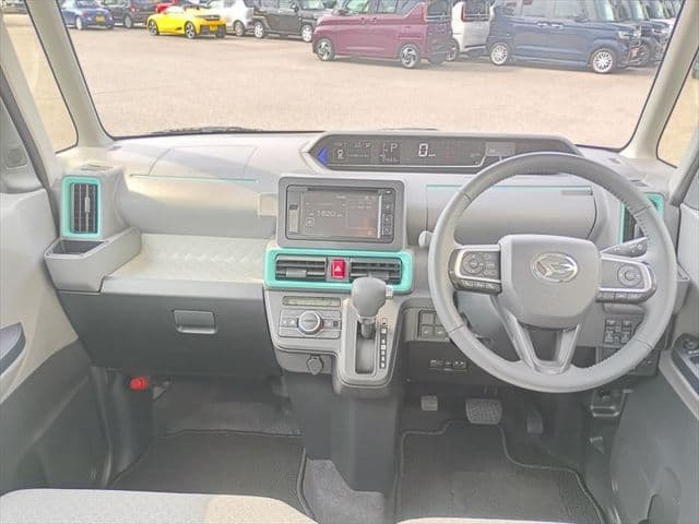 Car thumbnail 2