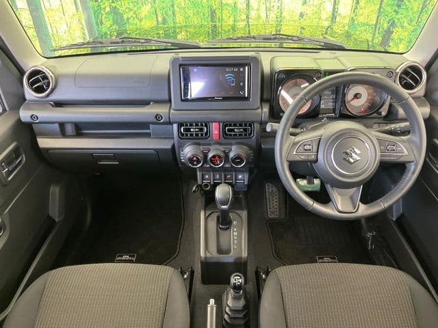 Car thumbnail 3