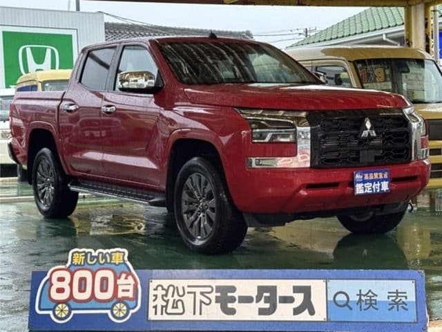 MITSUBISHI TRITON