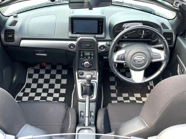 Car thumbnail 2