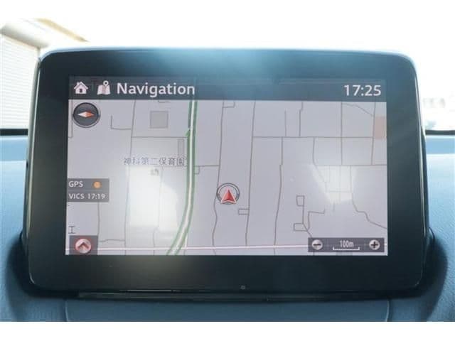 Car thumbnail 3