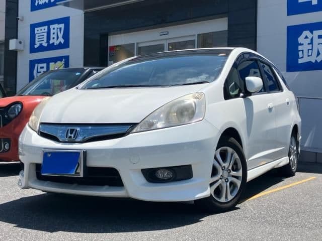 HONDA FIT SHUTTLE HYBRID