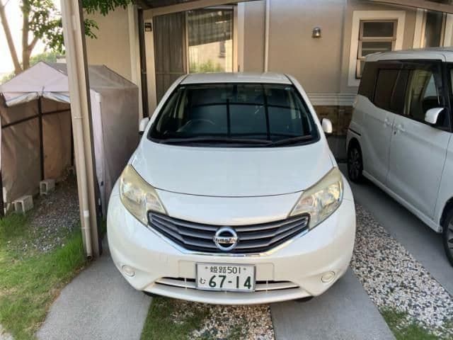 Car image 1