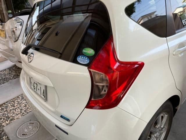 Car thumbnail 3
