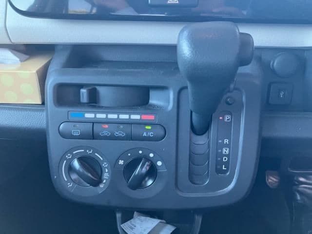 Car thumbnail 16
