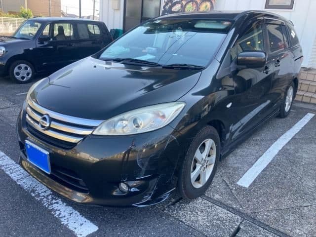 NISSAN