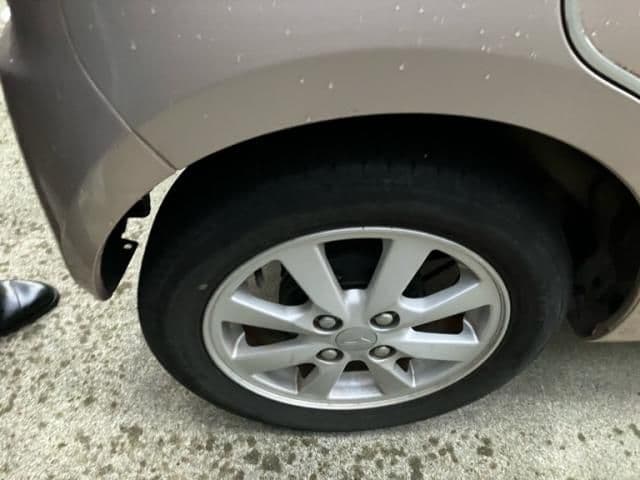 Car thumbnail 4
