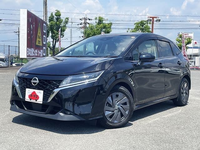 NISSAN