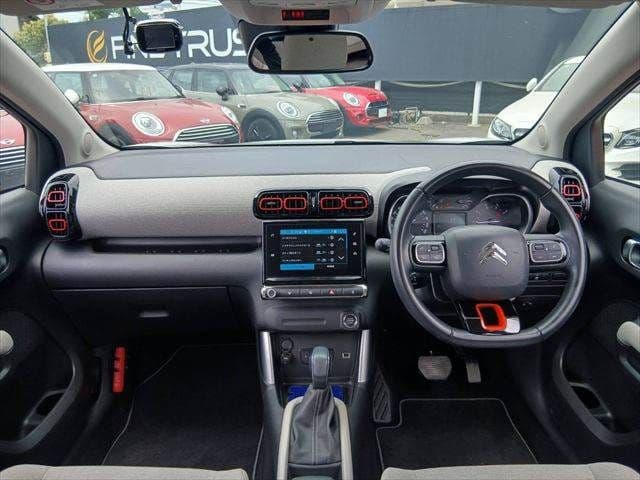 Car thumbnail 3