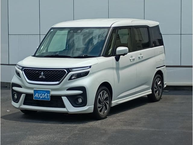 MITSUBISHI DELICA D:2 CUSTOM 2WD