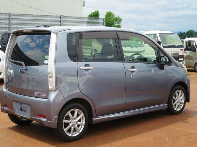 Car thumbnail 3