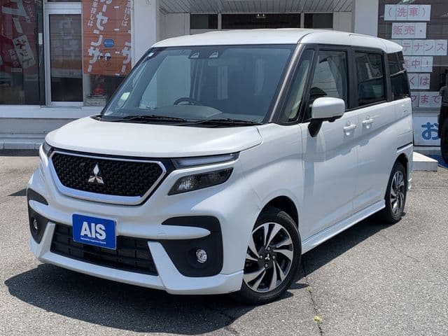 MITSUBISHI DELICA D:2 CUSTOM 2WD