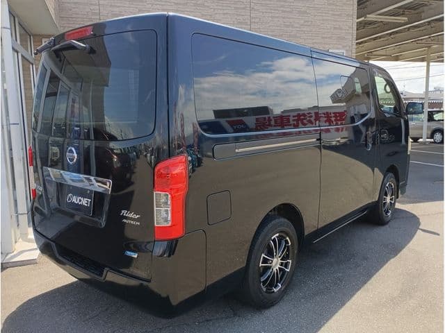 NISSAN