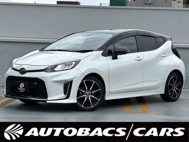 Car image 1