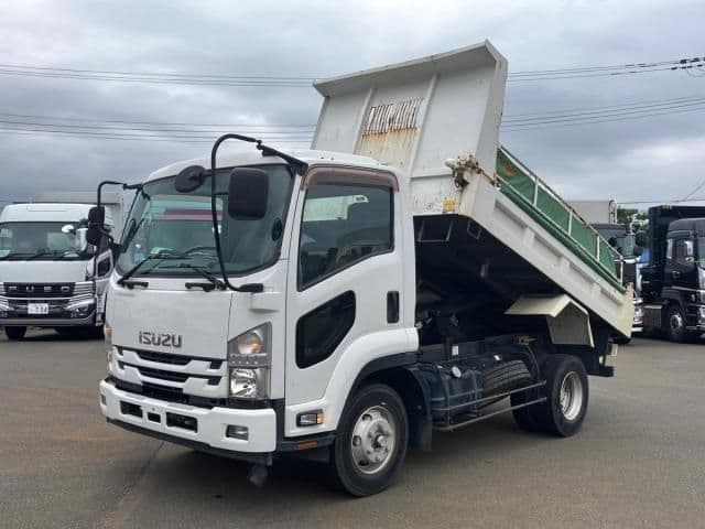 ISUZU
