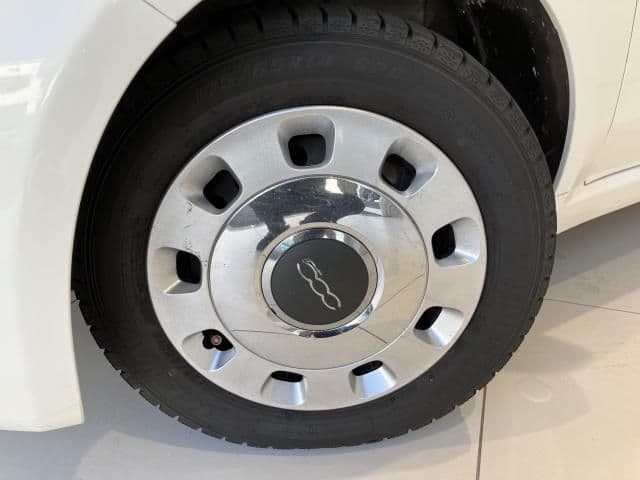 Car thumbnail 4