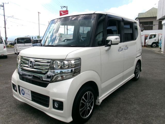 Car thumbnail 3