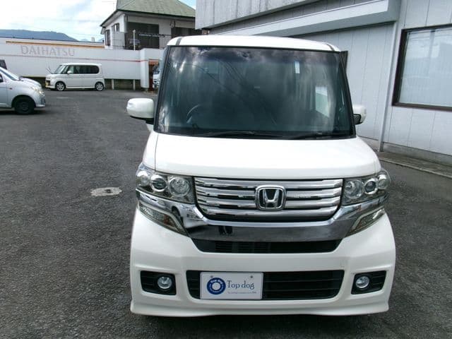Car thumbnail 4