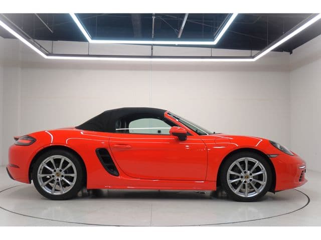 Car thumbnail 4