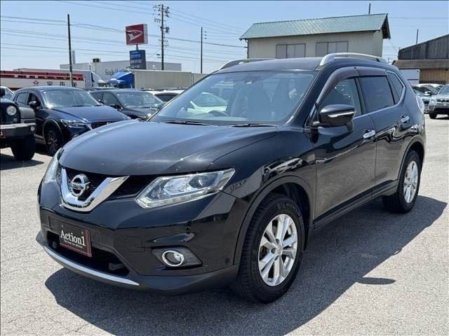 NISSAN