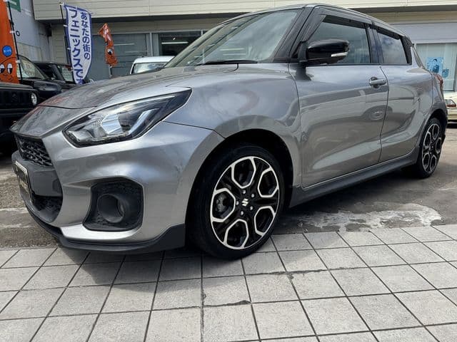 SUZUKI