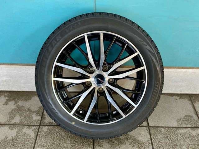 Car thumbnail 4