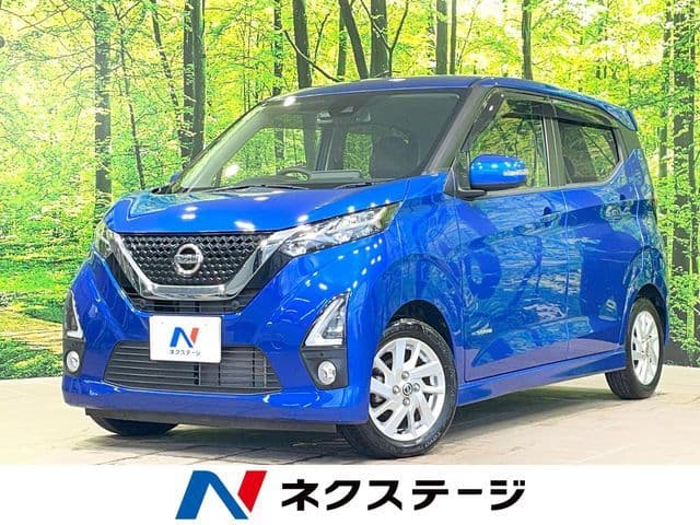 NISSAN