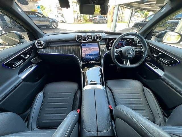 MERCEDES BENZ