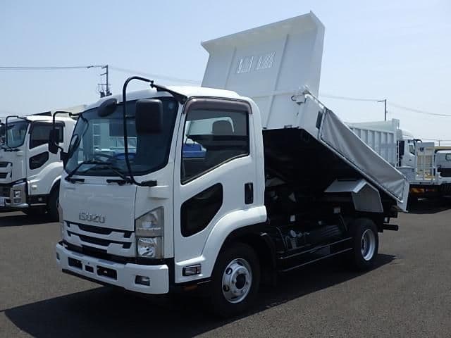 ISUZU
