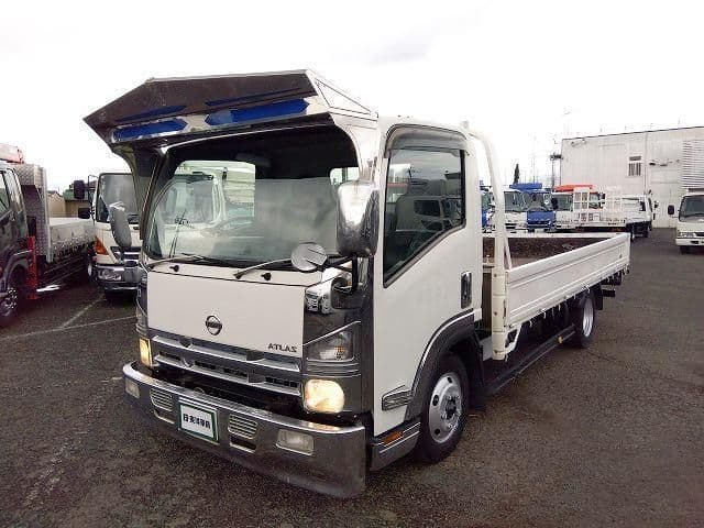 NISSAN