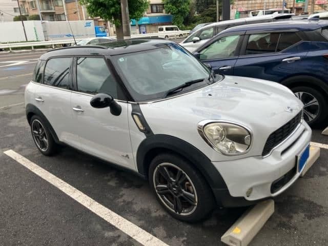 Car thumbnail 2