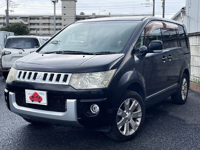 MITSUBISHI DELICA D:5 2WD