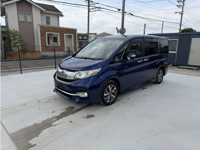 Car image 1