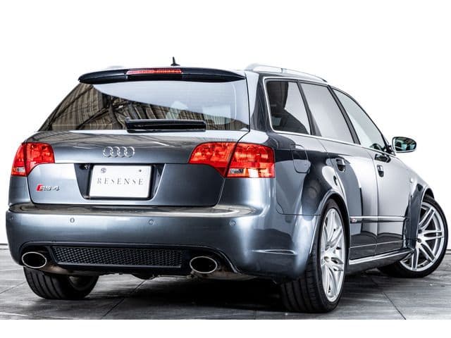 Car thumbnail 3