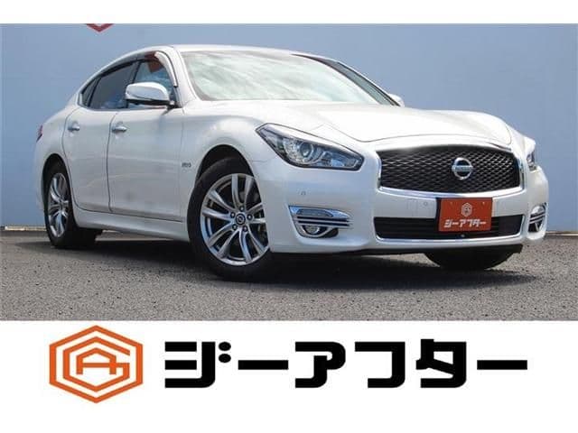 NISSAN