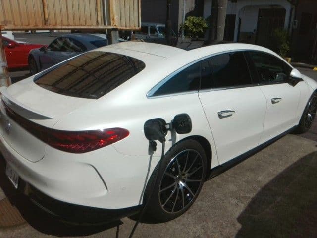MERCEDES BENZ