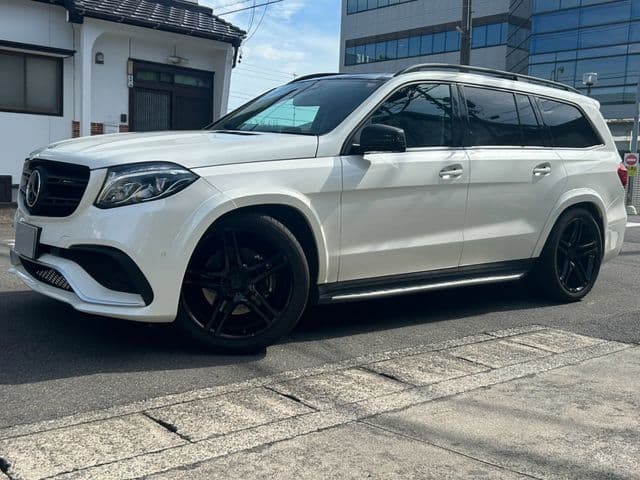 MERCEDES BENZ