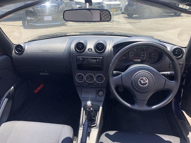 Car thumbnail 3