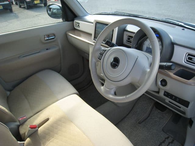 Car thumbnail 2