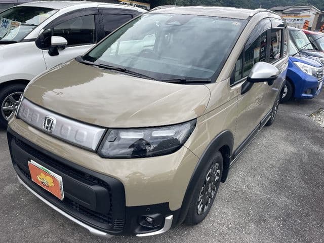 Car thumbnail 2