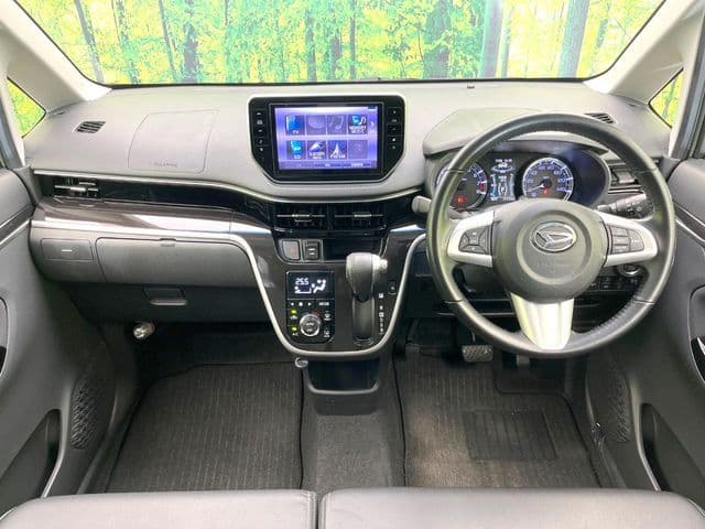 Car thumbnail 2