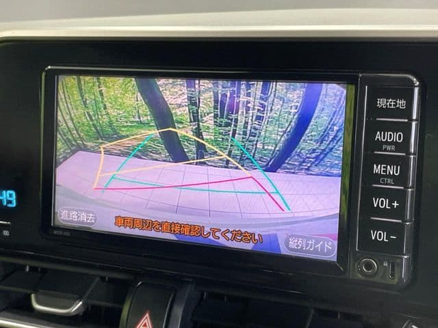 Car thumbnail 4