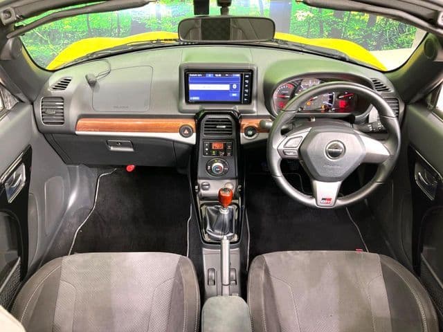 Car thumbnail 2