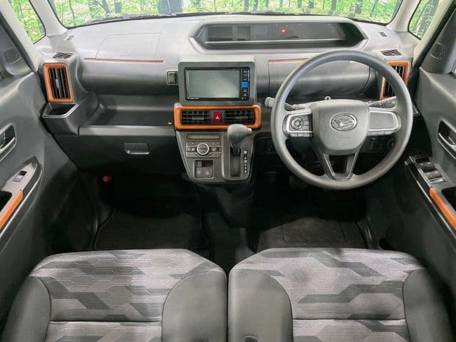 Car thumbnail 2