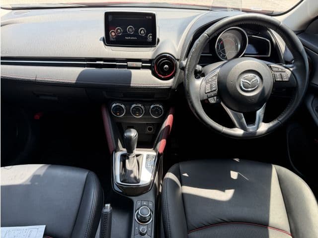 Car thumbnail 3