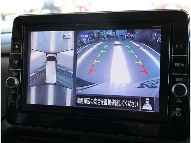 Car thumbnail 4