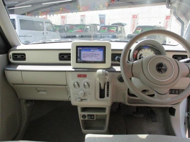 Car thumbnail 3