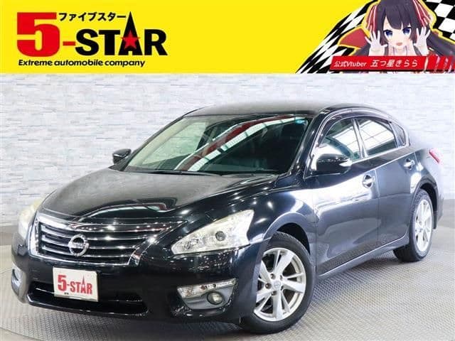 NISSAN