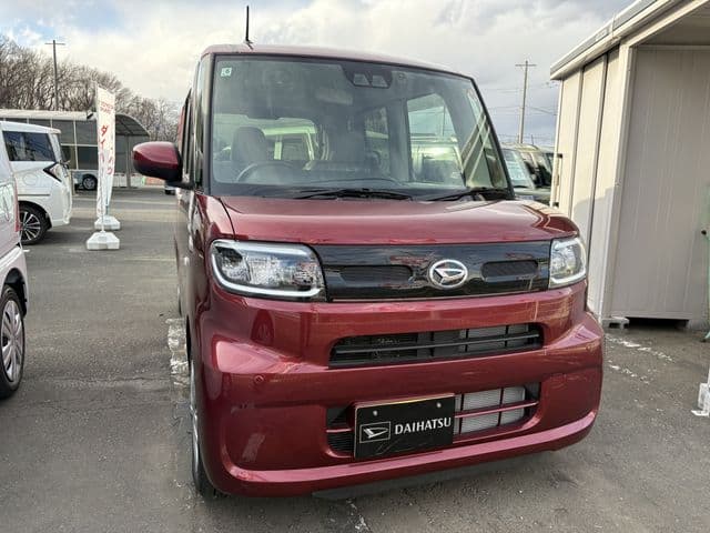 Car image 1