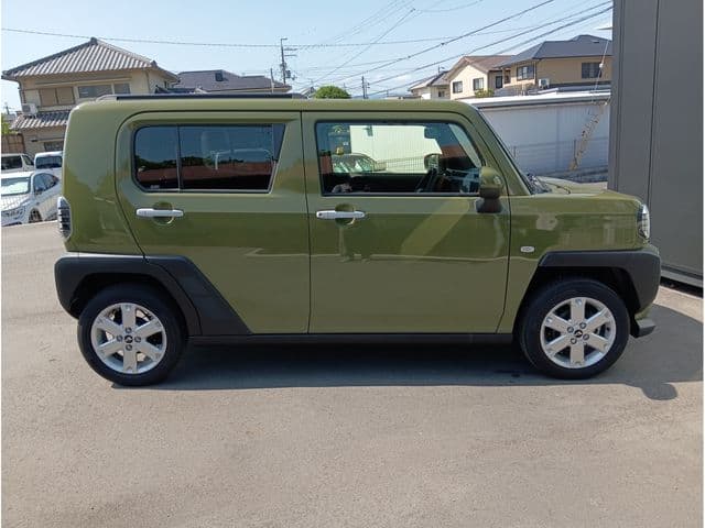 Car thumbnail 4
